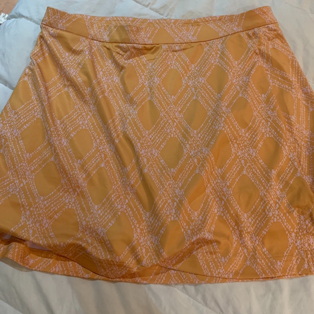 Addidas clima cool peach colored skort - Picture 3 of 9